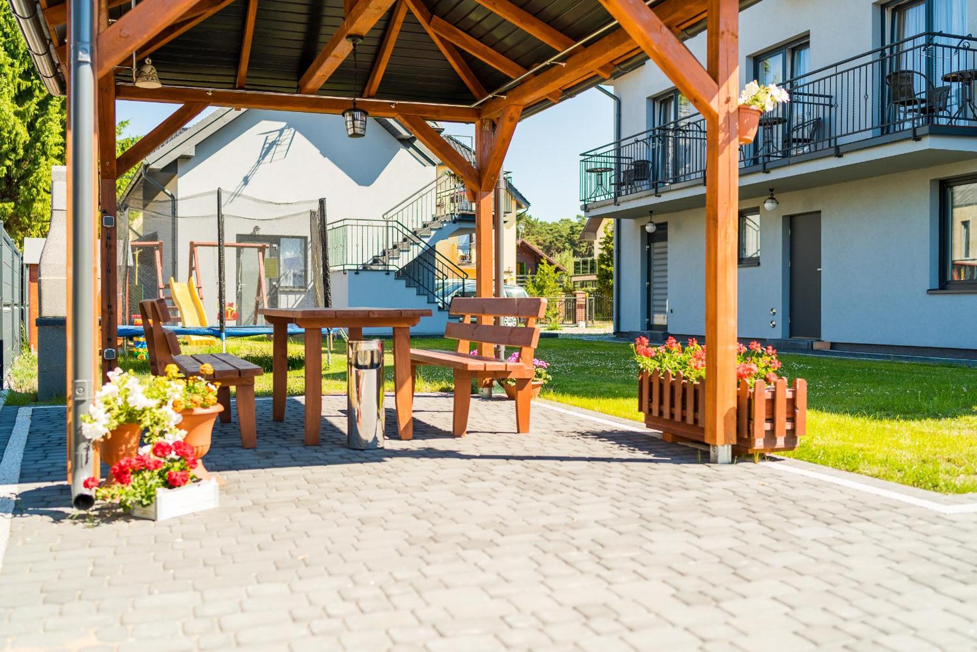 Magnolia Pokoje I Apartamenty Dębki Dış mekan fotoğraf